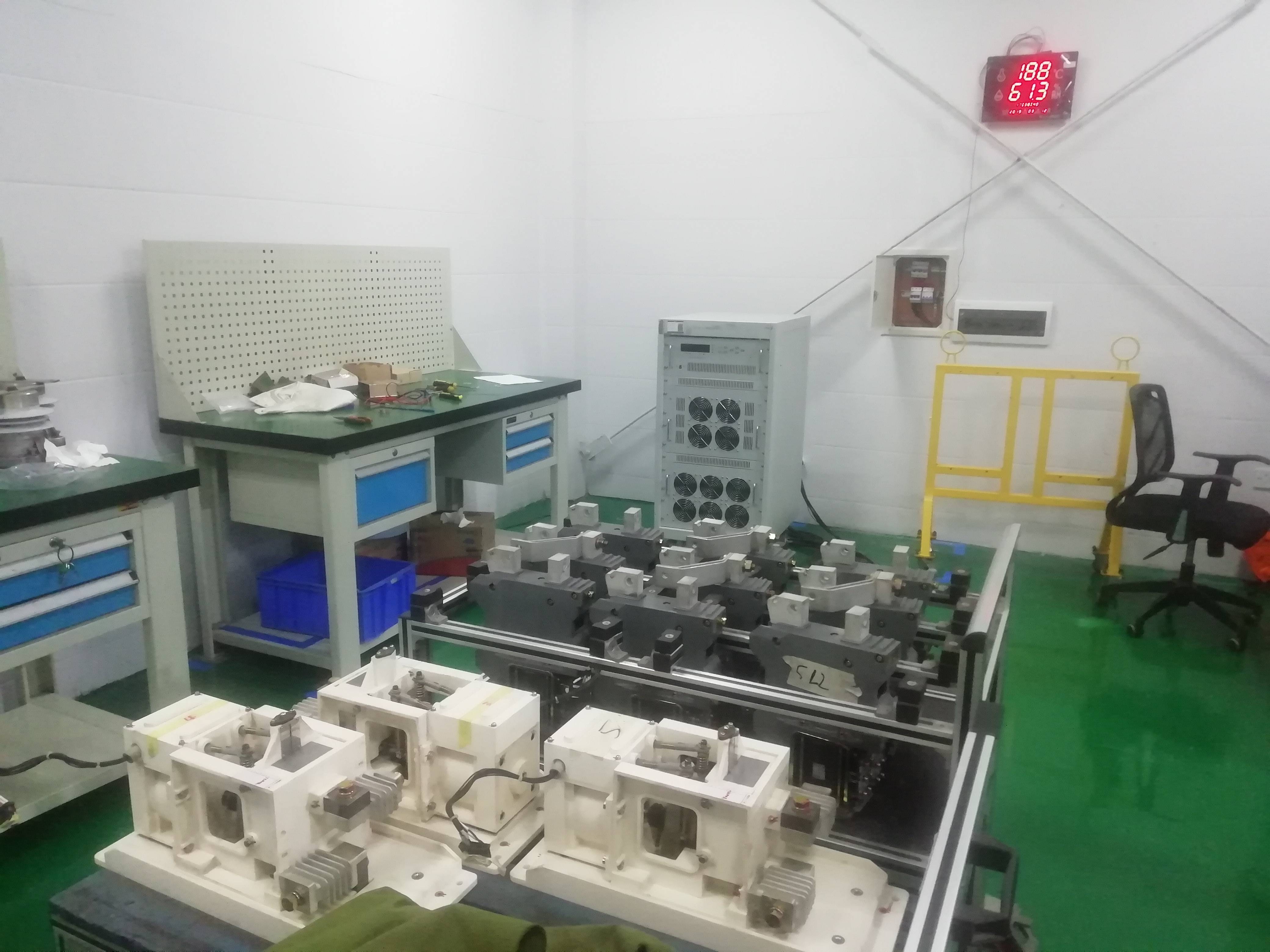 大功率程控恒流源測(cè)試日本東洋斷路器的過(guò)流特性(圖1)